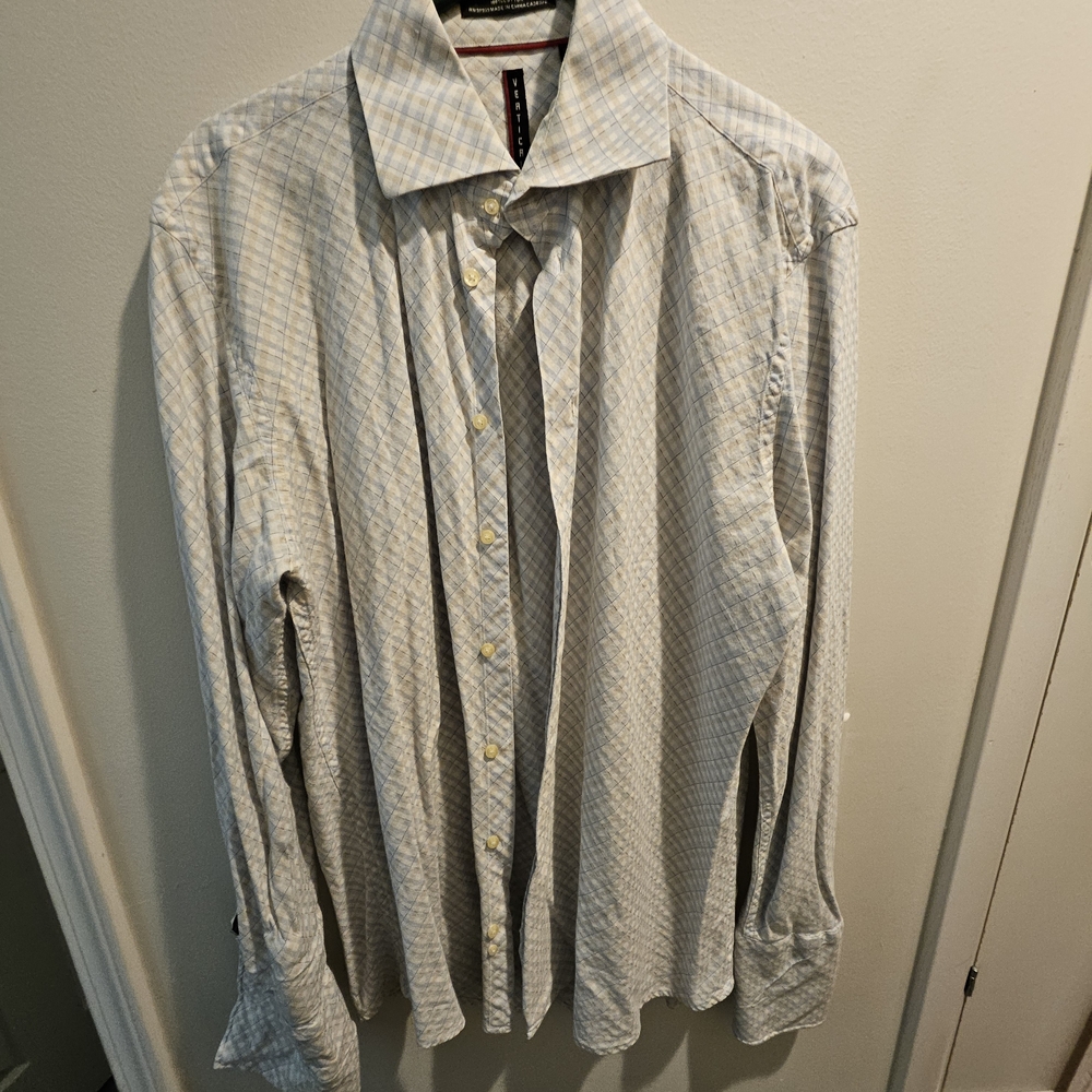 Elegant Men's Plaid Dress Shirt